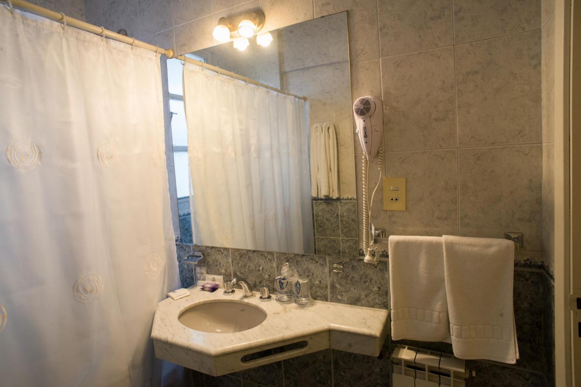 Hotel Victoria Plaza Сальта Екстер'єр фото